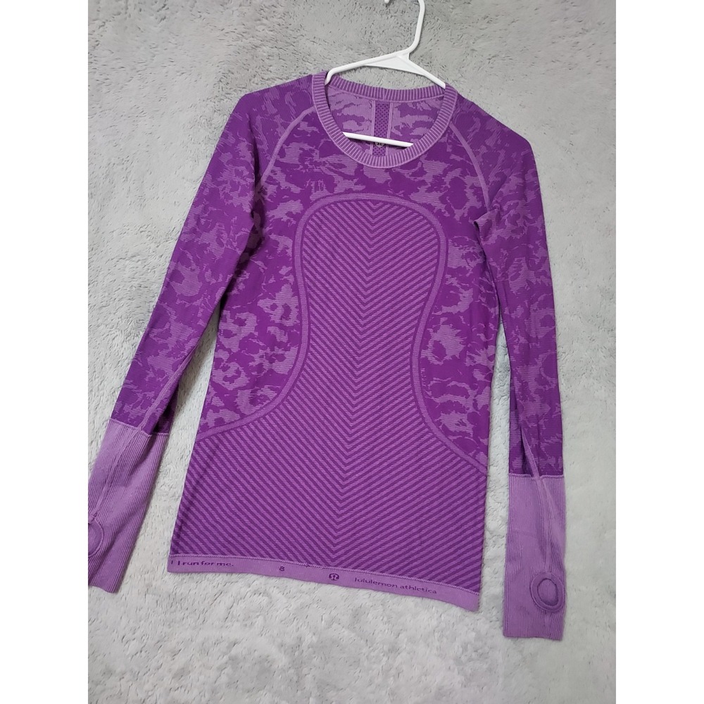 Lululemon Shirt Womens Size 8 Swifty Tech Long Sleeve Purple Thumb Holes Gym